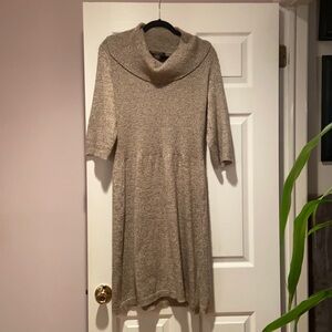 Signature by Robbie Bee | Large